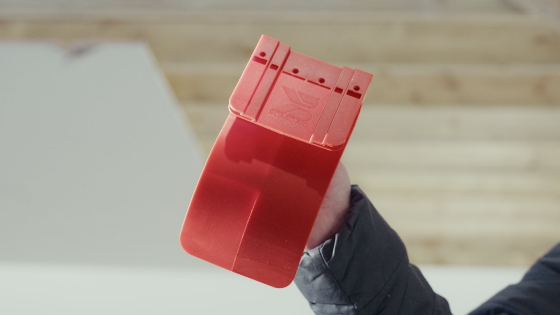 Board Aid plasterboard ceiling fixing tool and companion — the innovative one-person ceiling installation support system